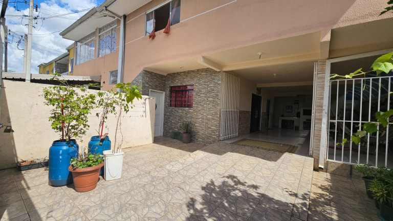 Imagem Casa com 6 Quartos à Venda, 340 m² em Cajuru - Curitiba