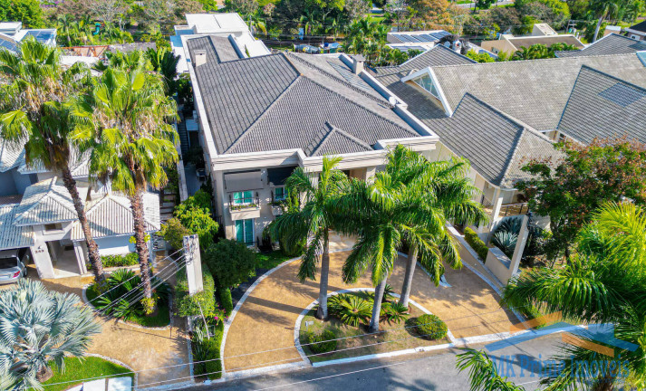 Imagem Casa de Condomínio com 4 Quartos à Venda, 917 m² em Tamboré - Santana De Parnaíba