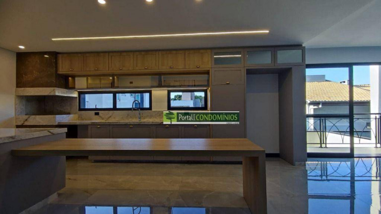 Imagem Casa com 4 Quartos à Venda, 358 m² em Campo Comprido - Curitiba Imagem Casa com 4 Quartos à Venda, 358 m² em Campo Comprido - Curitiba