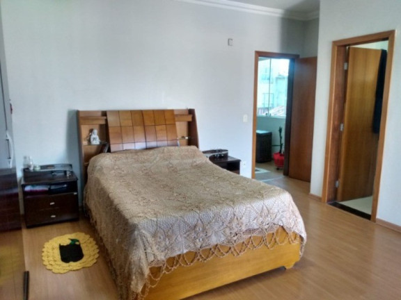 Imagem Casa com 4 Quartos à Venda, 330 m² em Colonial - Contagem