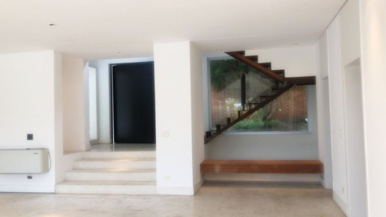 Imagem Casa com 4 Quartos à Venda, 635 m² em Palos Verdes - Carapicuíba Imagem Casa com 4 Quartos à Venda, 635 m² em Palos Verdes - Carapicuíba