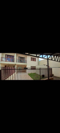 Apartamento com 3 Quartos para Alugar, 130 m² em Arapongas