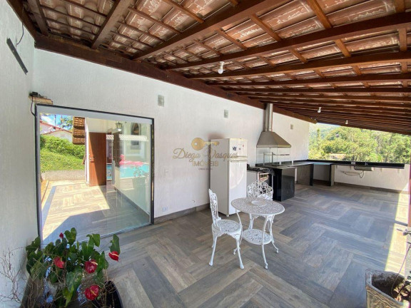 Imagem Casa com 6 Quartos à Venda, 300 m² em Albuquerque - Teresópolis Imagem Casa com 6 Quartos à Venda, 300 m² em Albuquerque - Teresópolis
