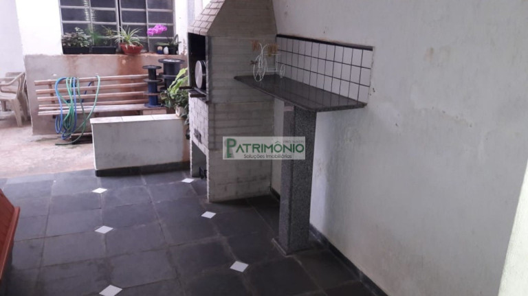 Imagem Casa com 4 Quartos à Venda, 225 m² em Jardim Planalto - Jaguariúna
