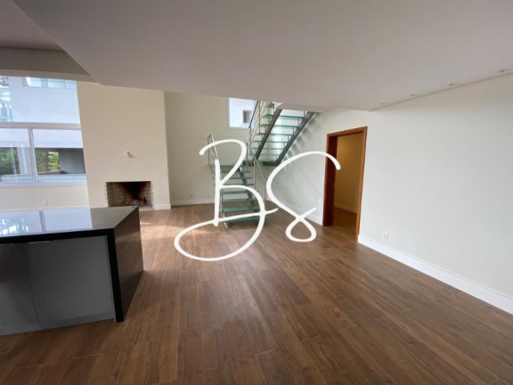 Imagem Casa com 3 Quartos à Venda, 603 m² em Alphaville - Gramado