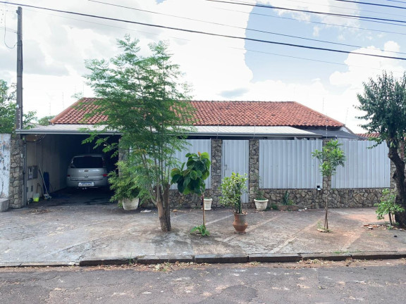 Imagem Casa à Venda, 204 m² em Zona I - Umuarama Imagem Casa à Venda, 204 m² em Zona I - Umuarama