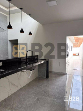 Imagem Casa com 3 Quartos à Venda, 242 m² em Vila Souto - Bauru Imagem Casa com 3 Quartos à Venda, 242 m² em Vila Souto - Bauru