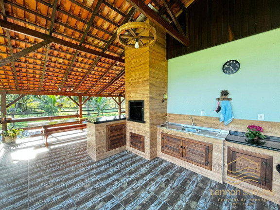 Imagem Chácara com 4 Quartos à Venda, 29 m² em Pinheiros - Balneário Barra Do Sul Imagem Chácara com 4 Quartos à Venda, 29 m² em Pinheiros - Balneário Barra Do Sul