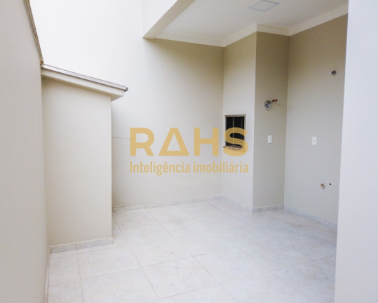 Imagem Casa com 3 Quartos à Venda, 154 m² em Bom Retiro - Joinville Imagem Casa com 3 Quartos à Venda, 154 m² em Bom Retiro - Joinville