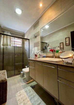 Imagem Casa com 2 Quartos à Venda, 126 m² em Marapé - Santos