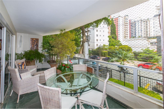 Imagem Apartamento com 4 Quartos à Venda, 332 m² em Campo Belo - São Paulo Imagem Apartamento com 4 Quartos à Venda, 332 m² em Campo Belo - São Paulo
