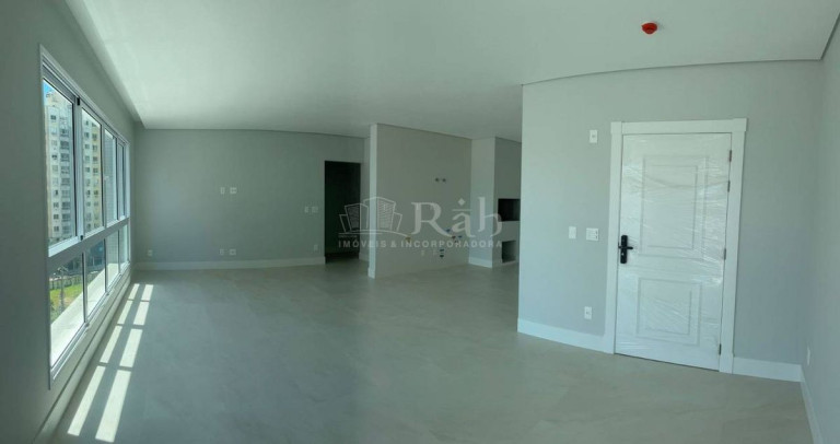 Imagem Apartamento com 4 Quartos à Venda, 132 m² em Centro - Balneário Camboriú Imagem Apartamento com 4 Quartos à Venda, 132 m² em Centro - Balneário Camboriú
