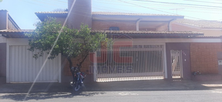 Casa com 4 Quartos à Venda,  em Ribeirânia - Ribeirão Preto