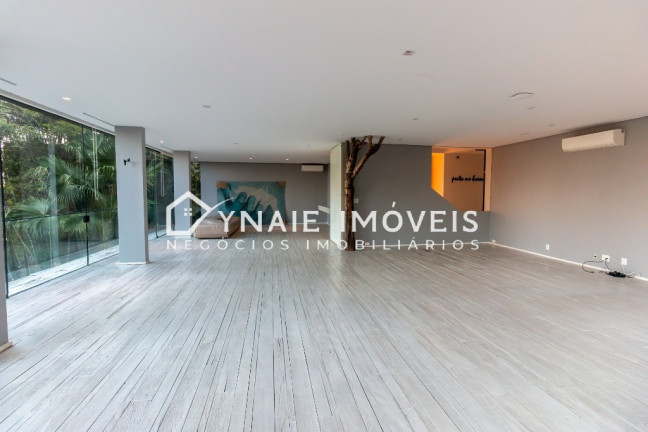 Casa com 5 Quartos à Venda, 800 m² em Jardim Guedala - São Paulo