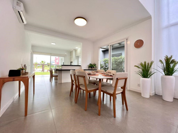 Imagem Casa de Condomínio com 4 Quartos à Venda, 211 m² em Xangrila - Xangri-lá Imagem Casa de Condomínio com 4 Quartos à Venda, 211 m² em Xangrila - Xangri-lá