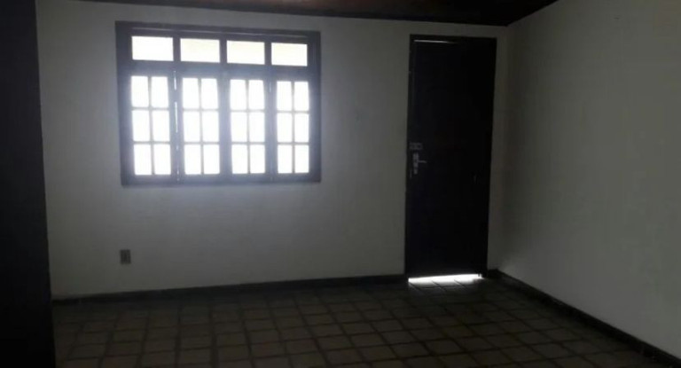 Imagem Casa com 4 Quartos à Venda, 80 m² em Stella Maris - Salvador