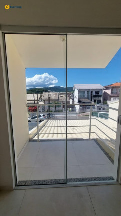 Imagem Sobrado com 2 Quartos à Venda, 71 m² em Forquilhas - São José