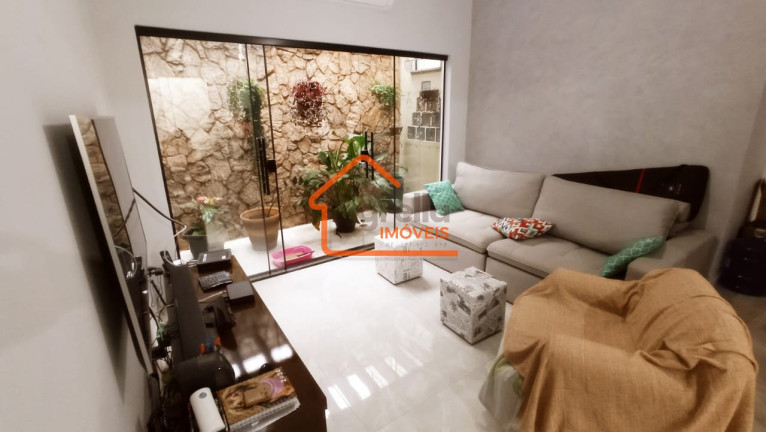 Imagem Casa com 3 Quartos à Venda, 190 m² em Jardim Longatto - Mogi Mirim Imagem Casa com 3 Quartos à Venda, 190 m² em Jardim Longatto - Mogi Mirim