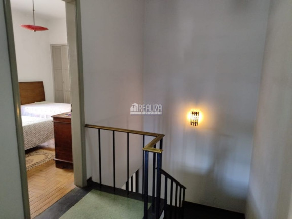 Imagem Casa com 4 Quartos à Venda, 325 m² em Estados Unidos - Uberaba Imagem Casa com 4 Quartos à Venda, 325 m² em Estados Unidos - Uberaba