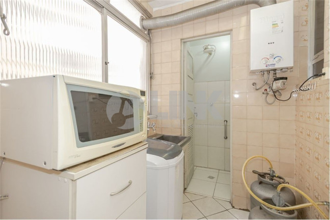 Imagem Apartamento com 3 Quartos à Venda, 95 m² em Centro Histórico - Porto Alegre Imagem Apartamento com 3 Quartos à Venda, 95 m² em Centro Histórico - Porto Alegre