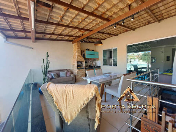 Casa com 3 Quartos à Venda, 240 m² em Cidade Nova - Santana Do Paraíso