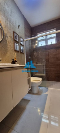 Imagem Casa com 4 Quartos à Venda, 850 m² em Piratininga - Niterói