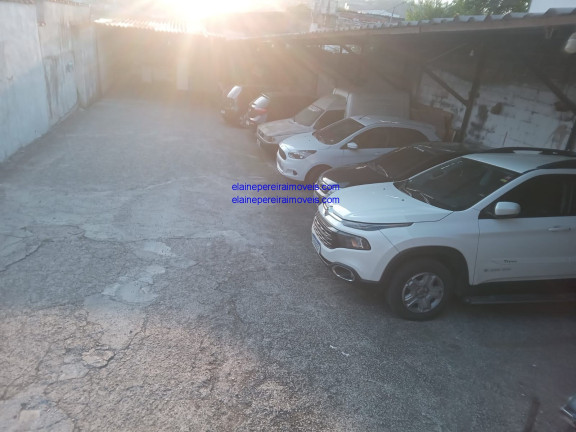 Terreno à Venda, 330 m² em Centro - Cotia