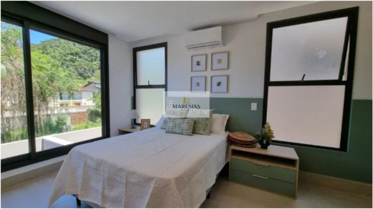 Imagem Casa com 4 Quartos à Venda, 227 m² em Juquehy - São Sebastião Imagem Casa com 4 Quartos à Venda, 227 m² em Juquehy - São Sebastião