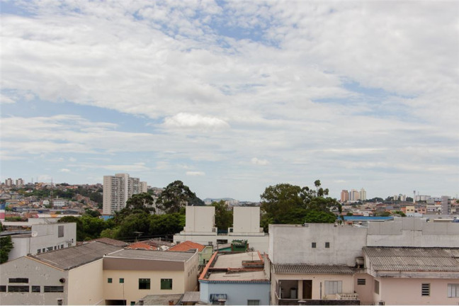 Imagem Imóvel com 2 Quartos à Venda, em Vila Antonieta - São Paulo Imagem Imóvel com 2 Quartos à Venda, em Vila Antonieta - São Paulo