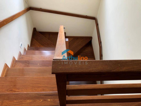 Imagem Casa com 3 Quartos à Venda, 225 m² em Fazendinha - Carapicuíba