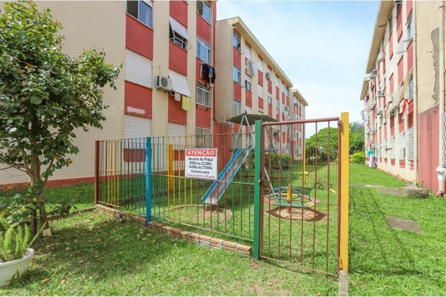 Imagem Imóvel com 2 Quartos à Venda, 50 m² em Vila Nova - Porto Alegre Imagem Imóvel com 2 Quartos à Venda, 50 m² em Vila Nova - Porto Alegre