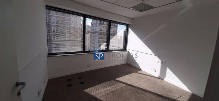 Sala Comercial para Alugar, 142 m² em Itaim Bibi - São Paulo