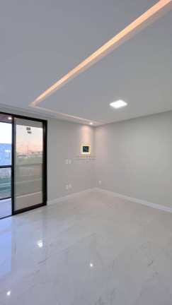 Imagem Casa com 4 Quartos à Venda, 339 m² em Cidade Alpha - Eusébio Imagem Casa com 4 Quartos à Venda, 339 m² em Cidade Alpha - Eusébio
