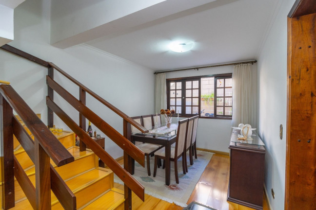 Imagem Casa com 3 Quartos à Venda, 129 m² em Portão - Curitiba