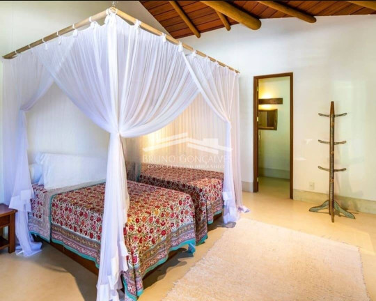 Imagem Casa com 8 Quartos à Venda, 1 m² em Trancoso - Porto Seguro Imagem Casa com 8 Quartos à Venda, 1 m² em Trancoso - Porto Seguro