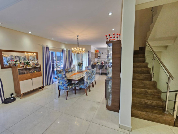 Imagem Casa de Condomínio com 3 Quartos à Venda, 377 m² em Granja Caiapiá - Cotia Imagem Casa de Condomínio com 3 Quartos à Venda, 377 m² em Granja Caiapiá - Cotia