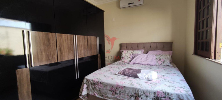 Imagem Casa de Condomínio com 3 Quartos à Venda, 204 m² em Estrada Do Coco - Lauro De Freitas Imagem Casa de Condomínio com 3 Quartos à Venda, 204 m² em Estrada Do Coco - Lauro De Freitas