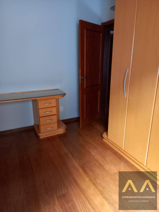 Imagem Casa com 4 Quartos à Venda, 300 m² em Alphaville - Santana De Parnaíba Imagem Casa com 4 Quartos à Venda, 300 m² em Alphaville - Santana De Parnaíba