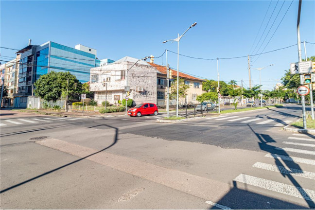 Imóvel Comercial à Venda, 189 m² em Cristo Redentor - Porto Alegre