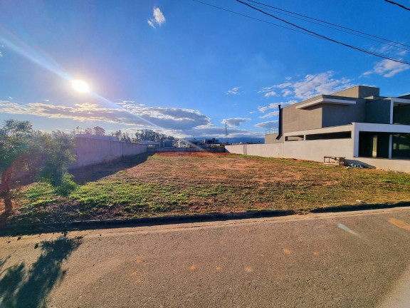 Terreno em Condomínio à Venda, 777 m² em Alto Do Cardoso - Pindamonhangaba