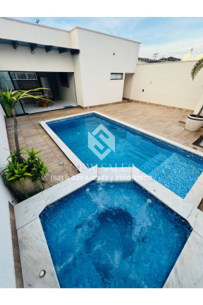 Imagem Casa com 3 Quartos à Venda, 300 m² em Setor Alto Do Vale - Goiânia