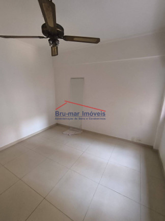 Imagem Apartamento com 2 Quartos à Venda, 80 m² em José Menino - Santos