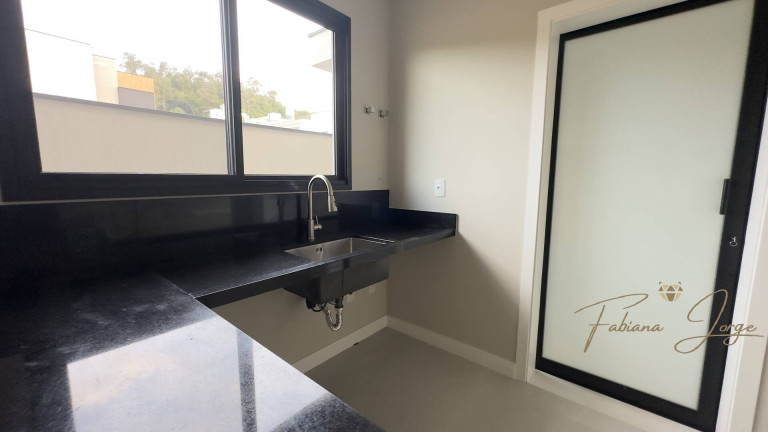 Imagem Casa com 3 Quartos à Venda, 347 m² em Jardim São Marcos - Valinhos Imagem Casa com 3 Quartos à Venda, 347 m² em Jardim São Marcos - Valinhos