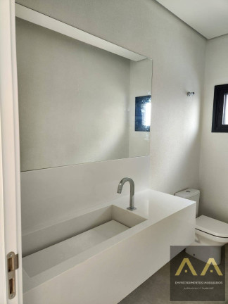 Imagem Casa com 4 Quartos à Venda, 364 m² em Alphaville - Santana De Parnaíba Imagem Casa com 4 Quartos à Venda, 364 m² em Alphaville - Santana De Parnaíba