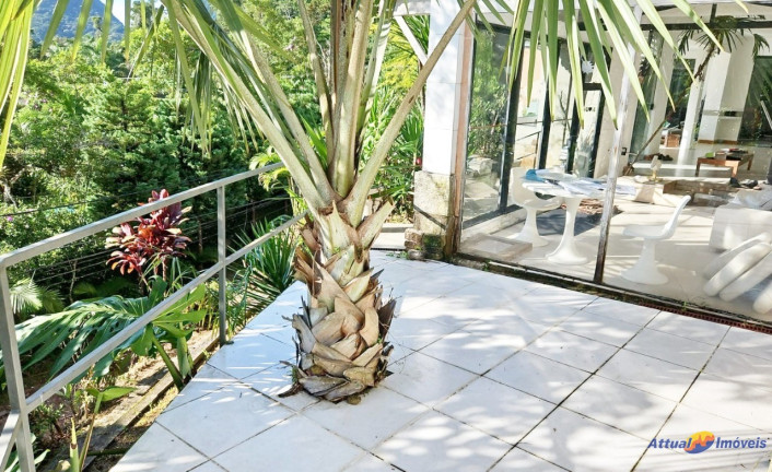 Imagem Casa com 3 Quartos à Venda, 252 m² em Soberbo - Teresópolis