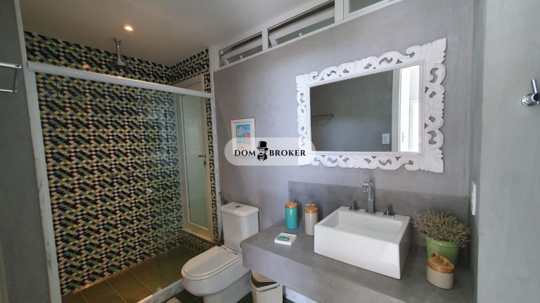 Imagem Casa com 4 Quartos à Venda, 250 m² em Praia Dos Anjos - Arraial Do Cabo