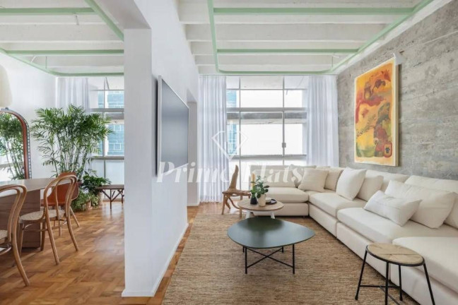 Apartamento com 2 Quartos à Venda, 100 m² em República - São Paulo