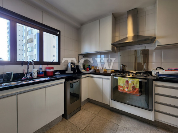 Imagem Apartamento com 3 Quartos à Venda, 165 m² em Aclimação - São Paulo Imagem Apartamento com 3 Quartos à Venda, 165 m² em Aclimação - São Paulo
