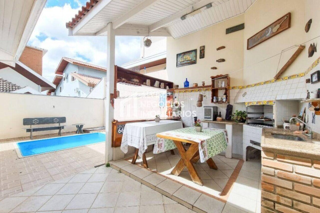 Imagem Sobrado com 4 Quartos à Venda, 280 m² em Urbanova - São José Dos Campos