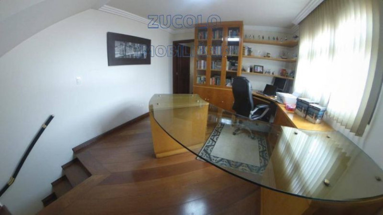 Imagem Sobrado com 2 Quartos à Venda, 220 m² Imagem Sobrado com 2 Quartos à Venda, 220 m²